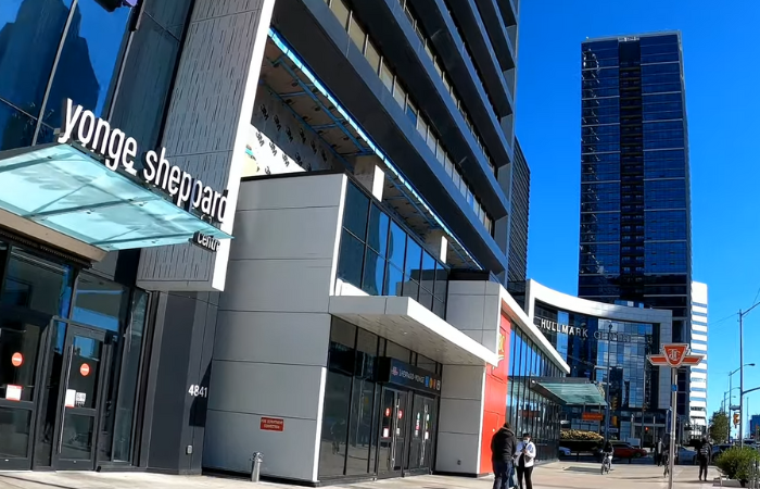 6080 Yonge St. property conveniently located near a busy market and shopping area